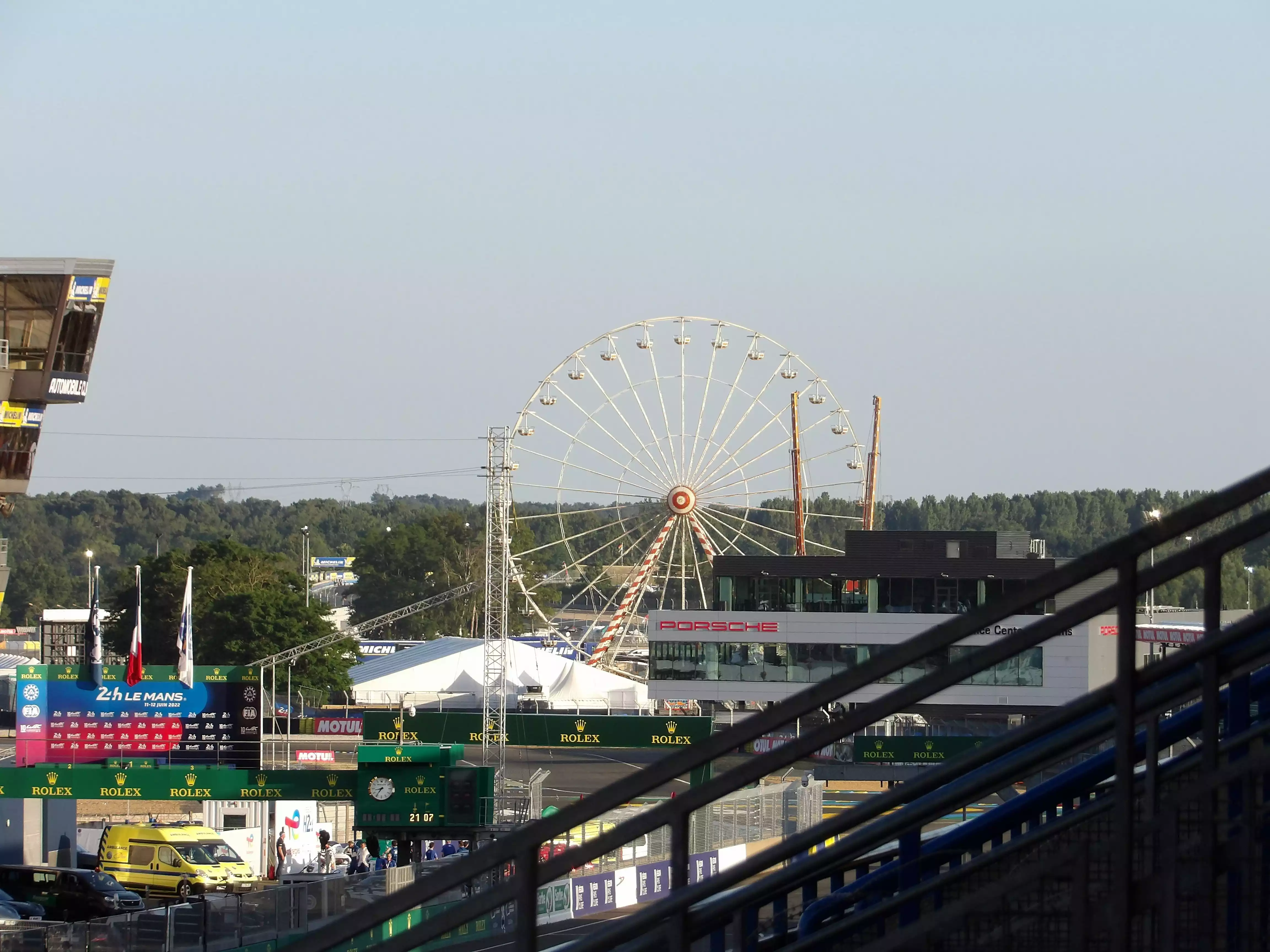 Le Mans, ville des voitures & de la Tech